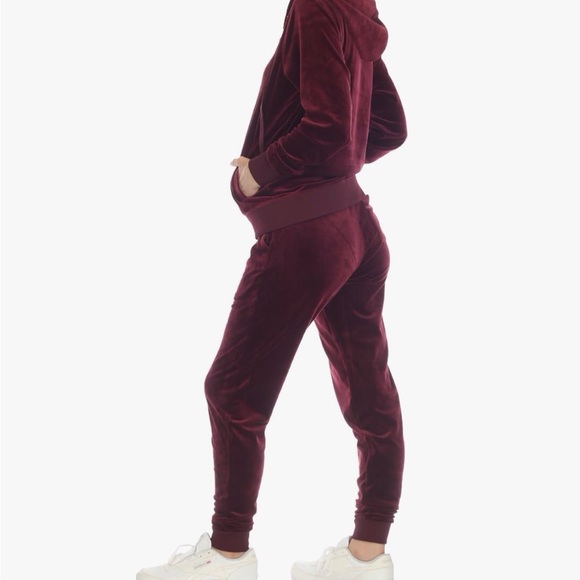 white mark Women's 2-Piece Velour Tracksuit Jogger Outfit Activewear Set - Picture 2 of 5